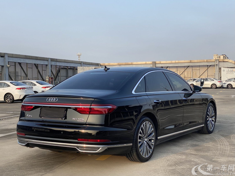 奥迪A8L 50 [进口] 2019款 3.0T 自动 汽油 PLus豪华型 