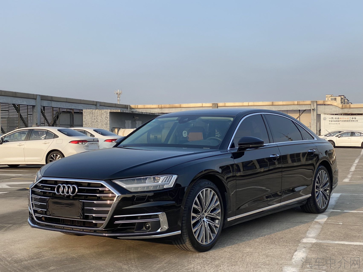奥迪A8L 50 [进口] 2019款 3.0T 自动 汽油 PLus豪华型价格0万