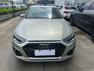 奥迪A4L 40TFSI 2.0T 自动 时尚动感型 