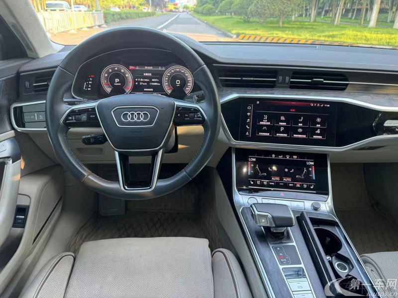 奥迪A6L 45TFSI 2020款 2.0T 自动 臻选动感型 (国Ⅵ) 