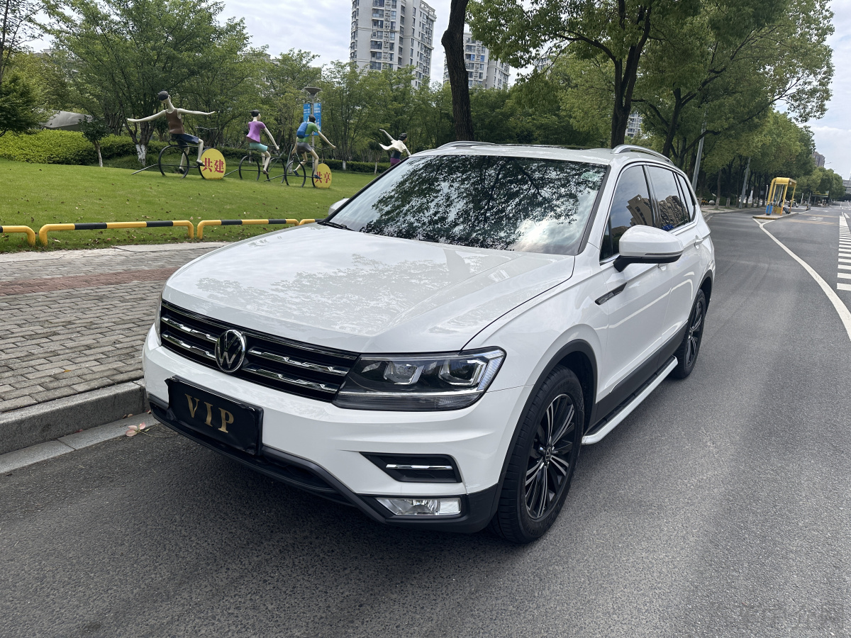 大众途观L R二手车 二手Line 2021款 2.0T 自动 330TSI越享版 价格0万 