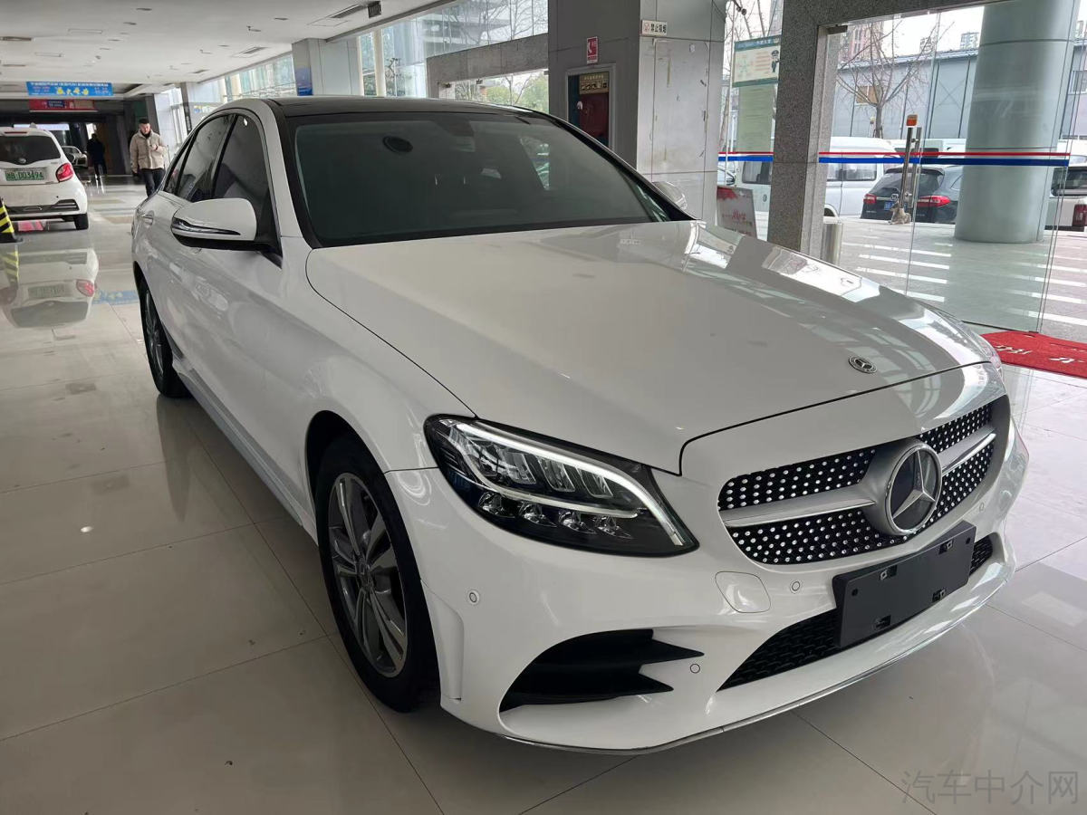 奔驰C级 C260L 2022款 1.5T 自动 价格0万 