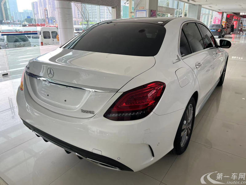 奔驰C级 C260L 2022款 1.5T 自动 (国Ⅵ) 