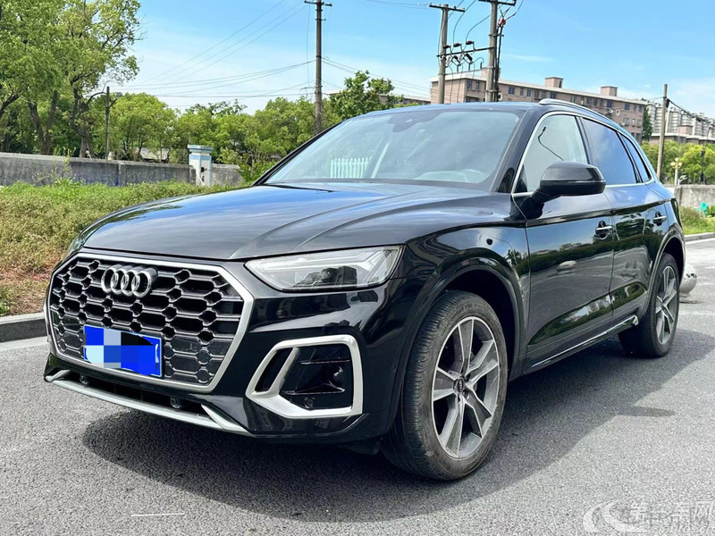 奥迪Q5L 45TFSI 2022款 2.0T 自动 豪华动感型 (国Ⅵ) 