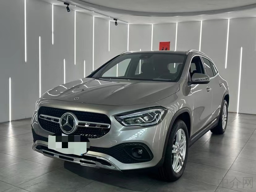 奔驰GLA 200 2023款 1.3T 自动 改款 价格0万 