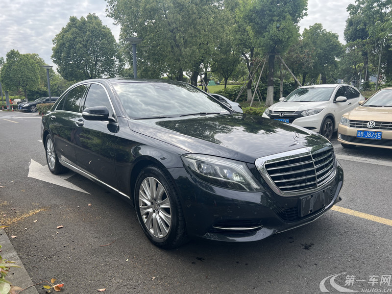 奔驰S级 S400 [进口] 2014款 3.0T 自动 汽油 尊贵型加长版 