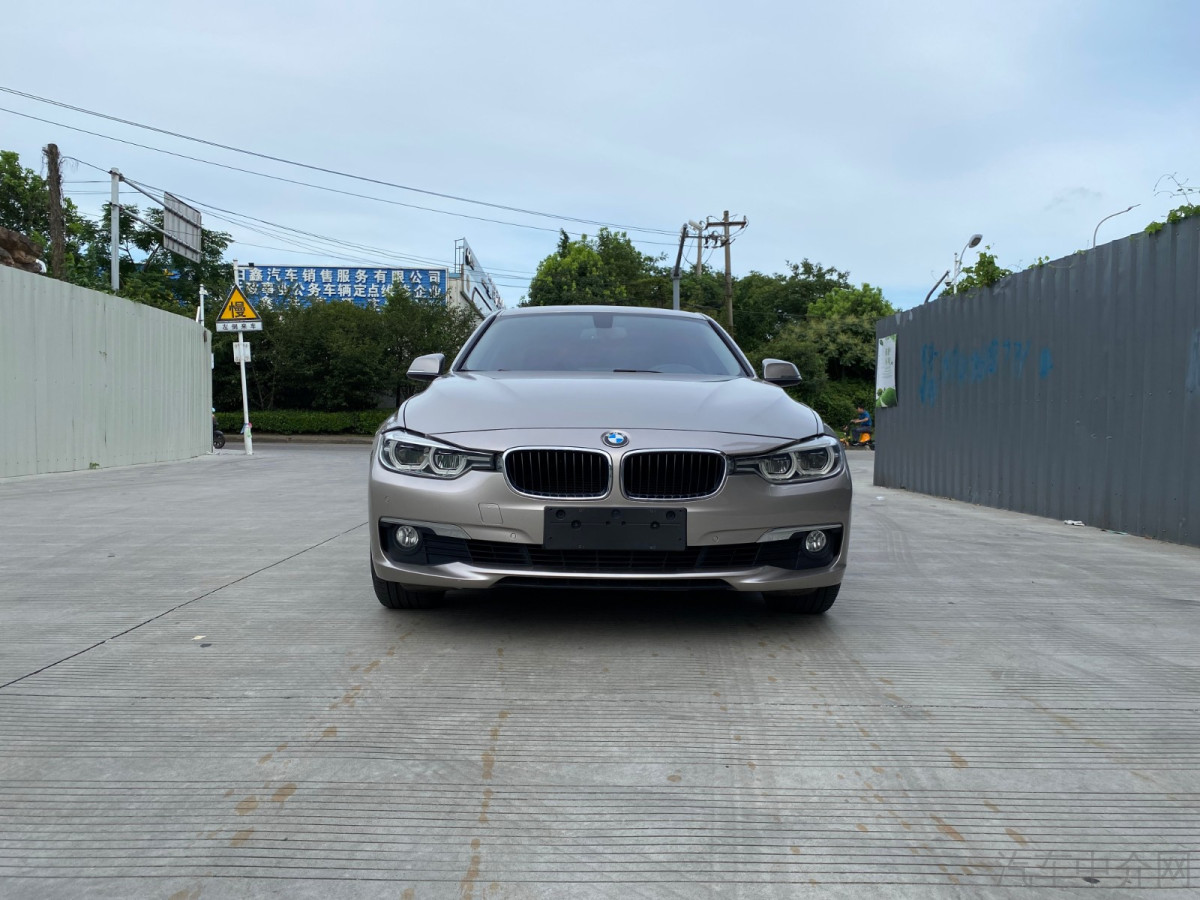 宝马3系 320Li 2015款 2.0T 自动 汽油 时尚型 价格0万 