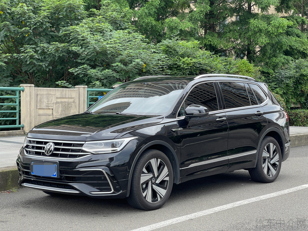 大众途观L R二手车 二手Line 2023款 2.0T 自动 改款330TSI越享版 价格0万 