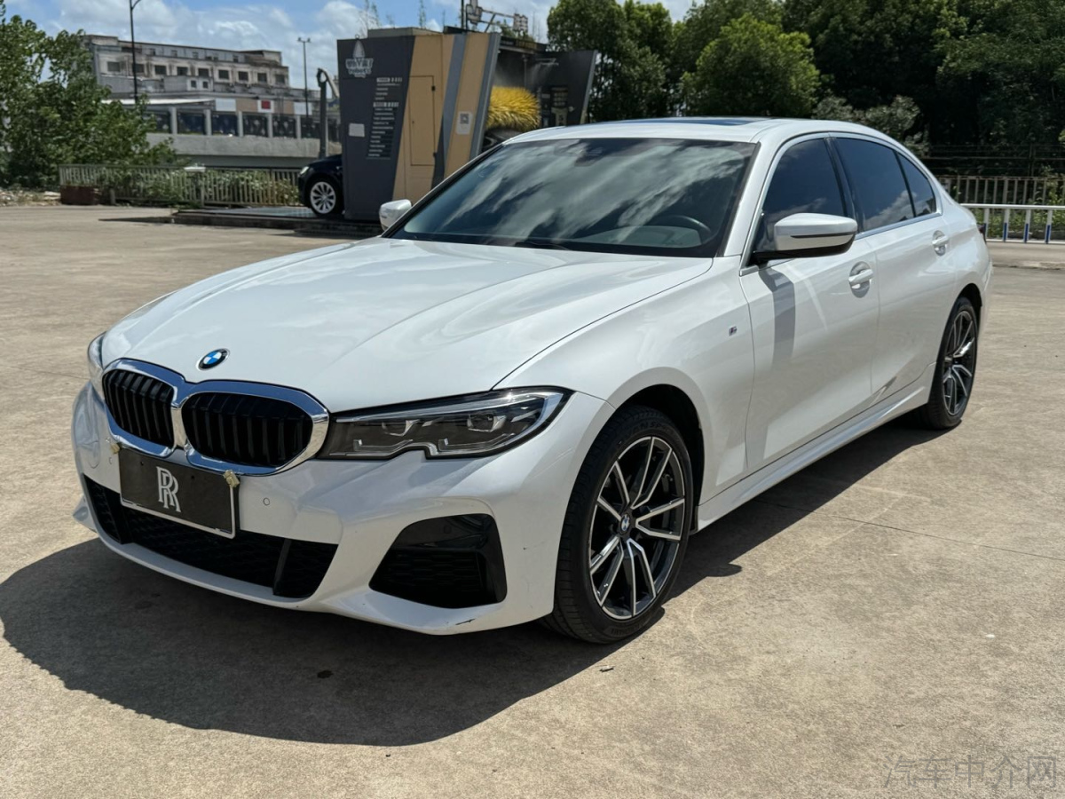 宝马3系 325Li 2022款 2.0T 自动 汽油 xDriveM运动套装 价格0万 