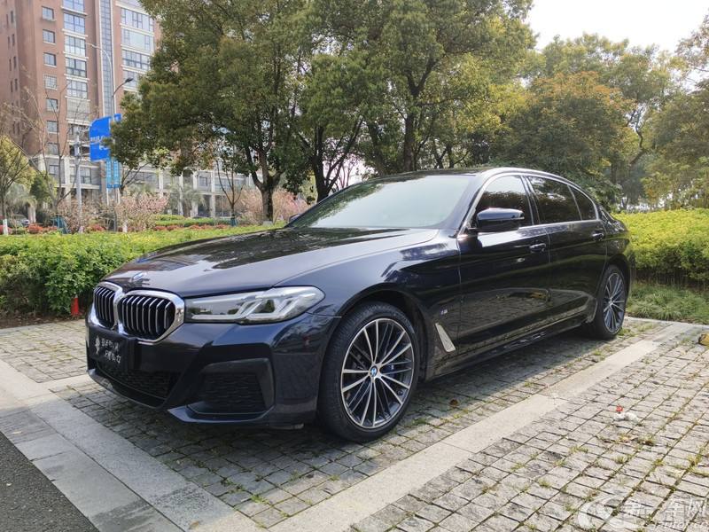 宝马5系 530Li 2023款 2.0T 自动 汽油 xDrive-M运动套装 (国Ⅵ) 