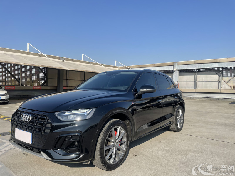 奥迪Q5L 45TFSI 2022款 2.0T 自动 豪华致雅型 (国Ⅵ) 