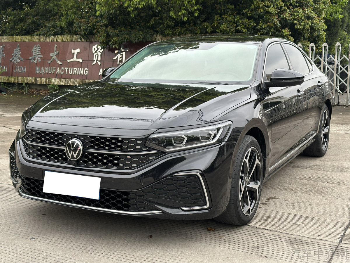 大众帕萨特 2022款 2.0T 自动 汽油 330TSI星空豪华版 价格0万 