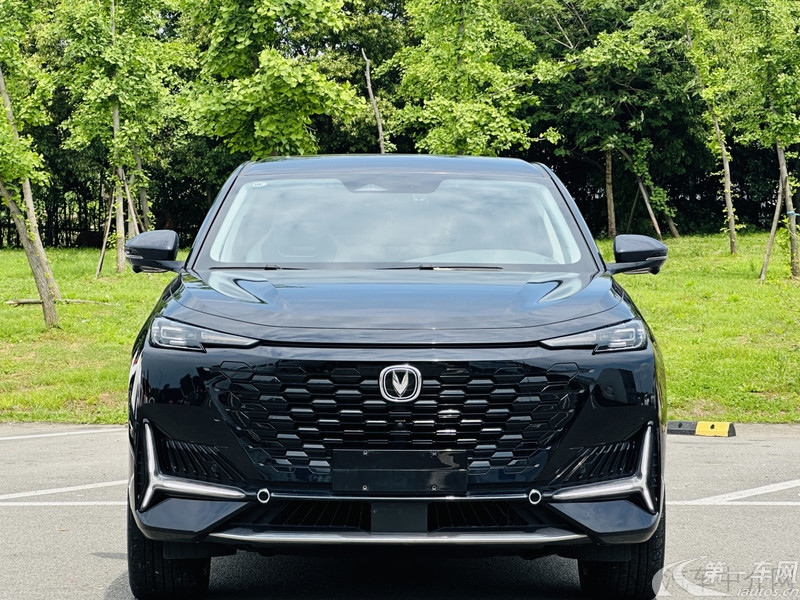 长安UNI-K PHEV 蓝鲸iDD 2022款 1.5T 自动 尊贵型 (国Ⅵ) 