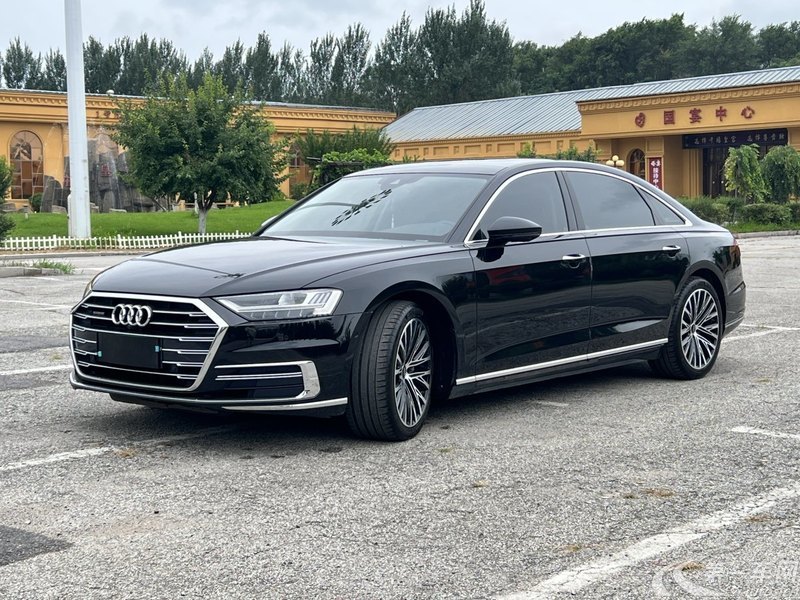 奥迪A8L 50 [进口] 2019款 3.0T 自动 汽油 豪华型 