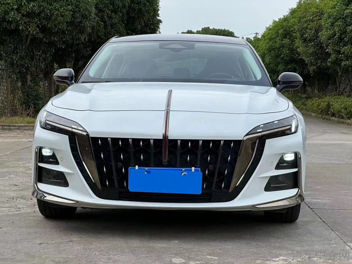 红旗H6 2023款 2.0T 自动 致逸版 价格0万