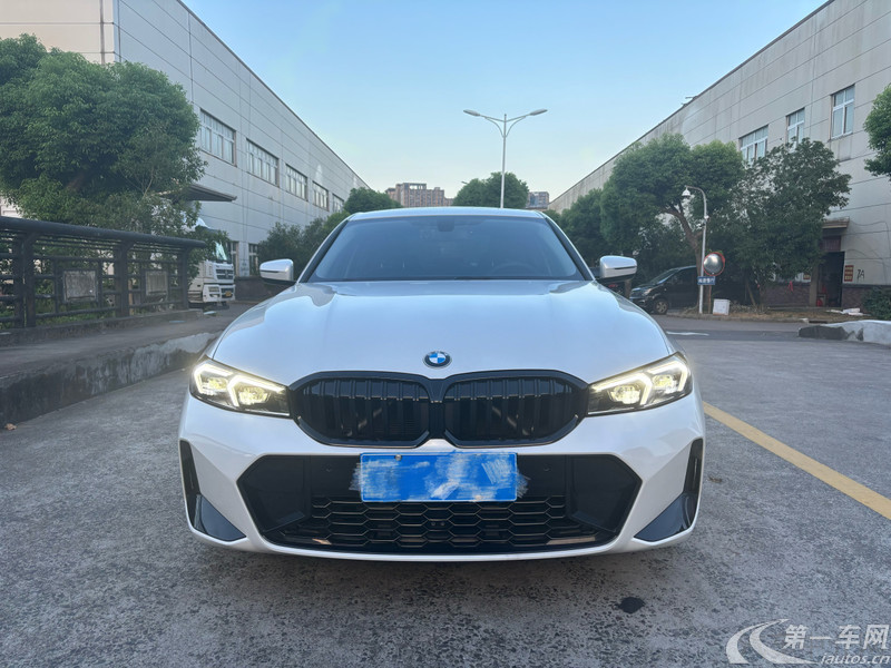 宝马3系 320i 2024款 2.0T 自动 汽油 M运动套装 (国Ⅵ) 