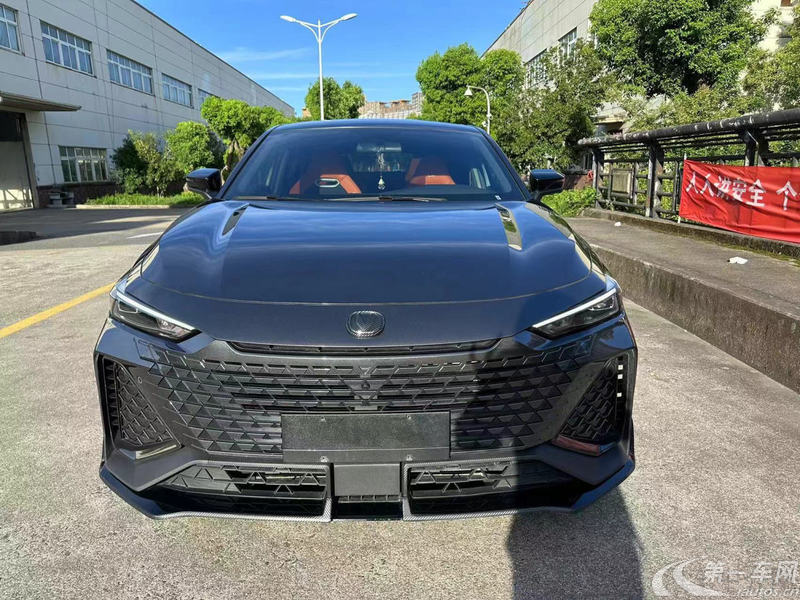 【绍兴二手长安UNI-V】长安UNI-V 2024款 1.5T 自动 尊贵运动型