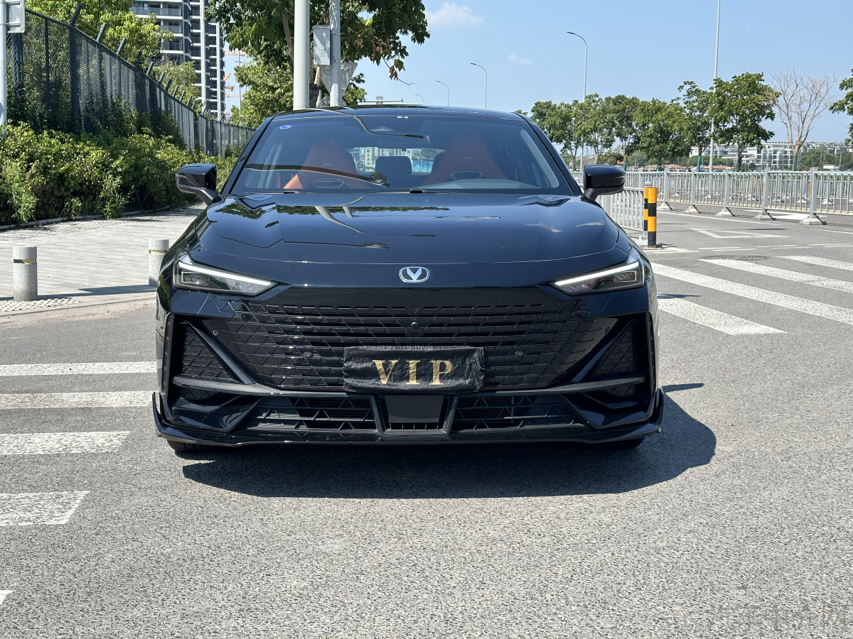 长安UNI二手车 二手V 2023款 1.5T 自动 运动版 价格0万