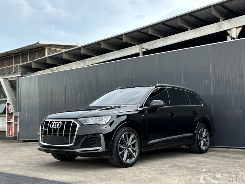 奥迪Q7 55 [进口] 2022款 3.0T 自动 运动型quattro-S-line 