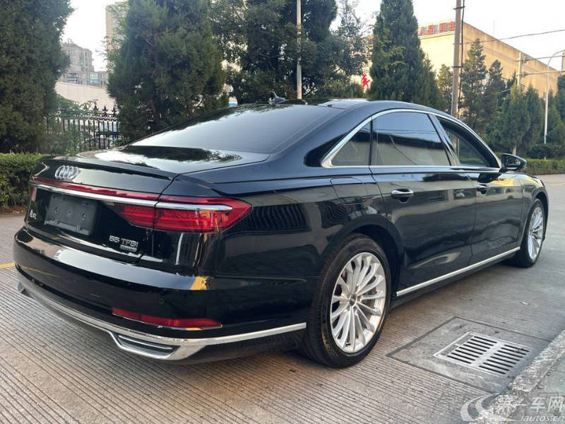 奥迪A8L 55 [进口] 2019款 3.0T 自动 汽油 PLus豪华型 