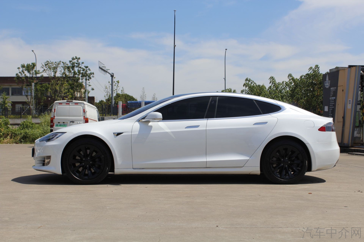 特斯拉MODEL S [进口] 2019款 自动 长续航版 纯电动价格0万 