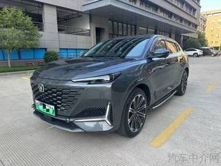 长安UNI-K PHEV 蓝鲸iDD 1.5T 自动 卓越型 