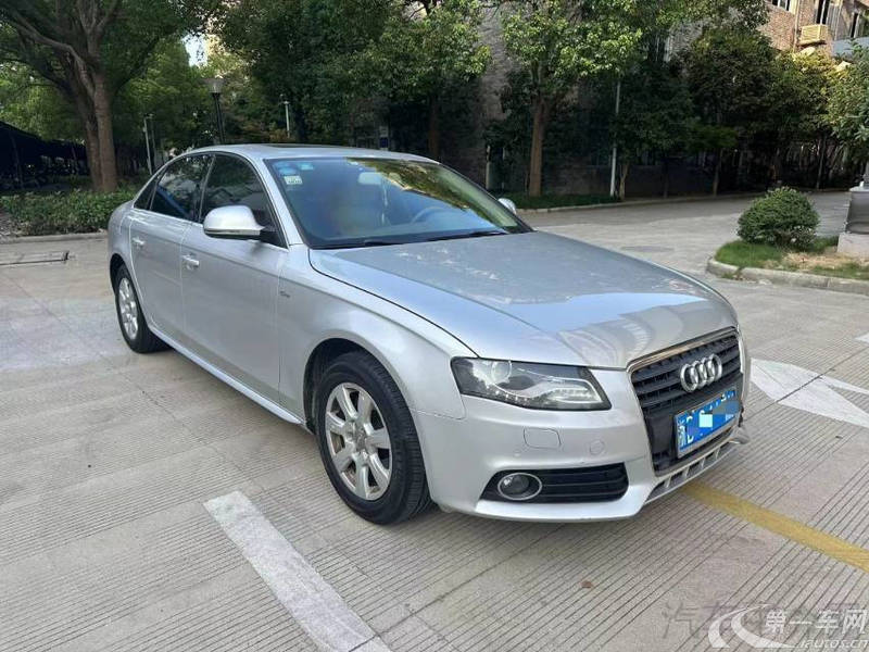 奥迪A4L 2011款 2.0T 自动 技术型 (国Ⅳ) 