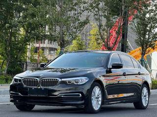 宝马5系 530Li 2.0T 自动 领先型M运动套装改款 