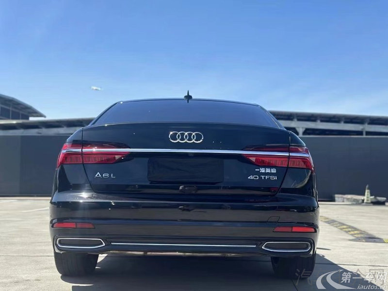 奥迪A6L 40TFSI 2022款 2.0T 自动 豪华动感型 (国Ⅵ) 