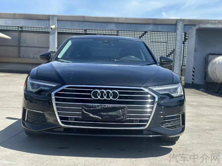 奥迪A6L 40TFSI 2022款 2.0T 自动 豪华动感型 价格0万 