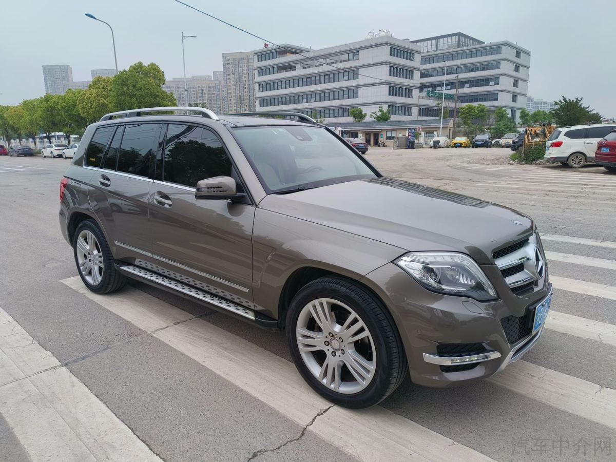 奔驰GLK GLK300 2013款 3.0L 自动 汽油 时尚型 价格0万 