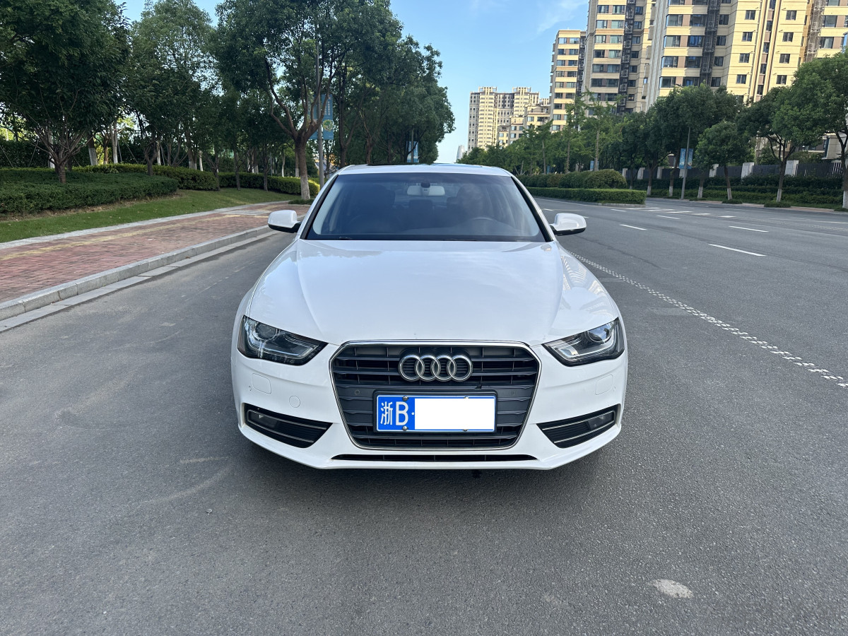 奥迪A4L 2013款 2.0T 自动 技术型 价格0万 