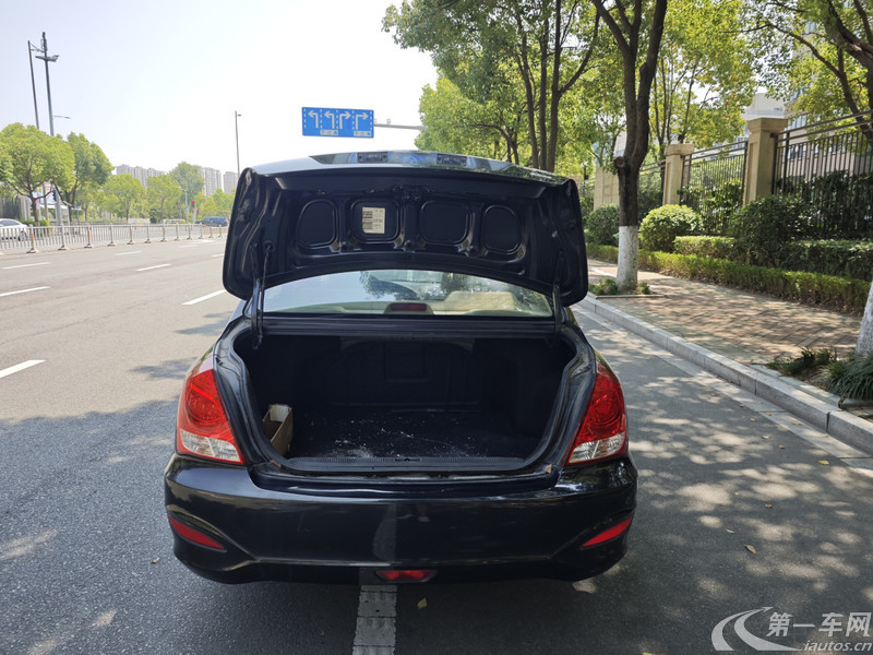 现代伊兰特 2010款 1.6L 自动 三厢轿车 GL舒适型 (国Ⅳ) 