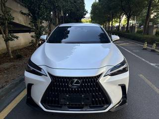 雷克萨斯NX 2.5L 