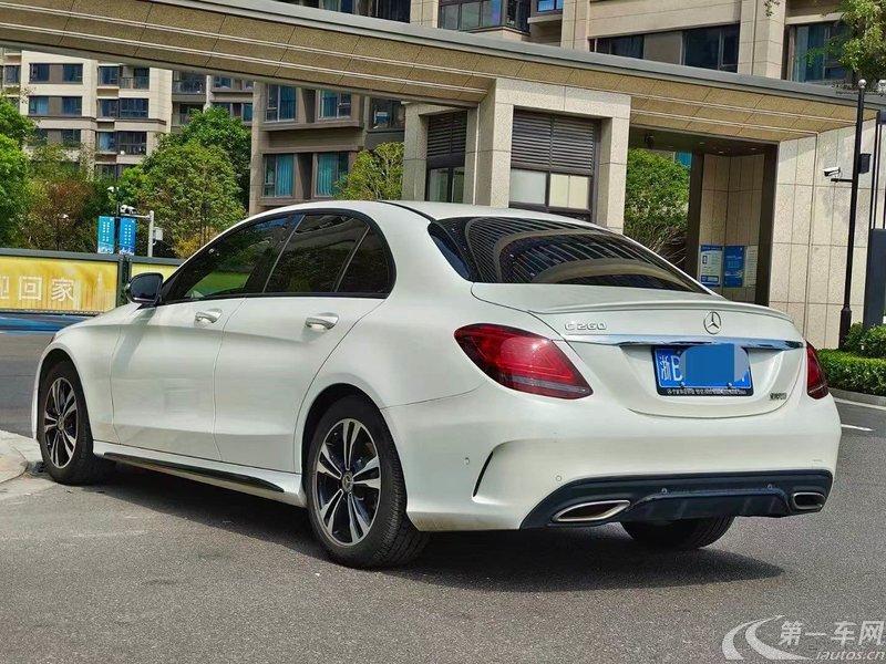 奔驰C级 C260 2019款 1.5T 自动 运动版 (国Ⅵ) 