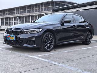 宝马3系 325Li 2.0T 自动 M运动曜夜版 