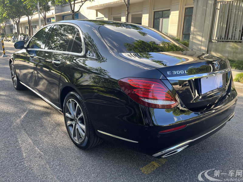 奔驰E级 E300L 2018款 2.0T 自动 汽油 豪华型 (国Ⅴ) 