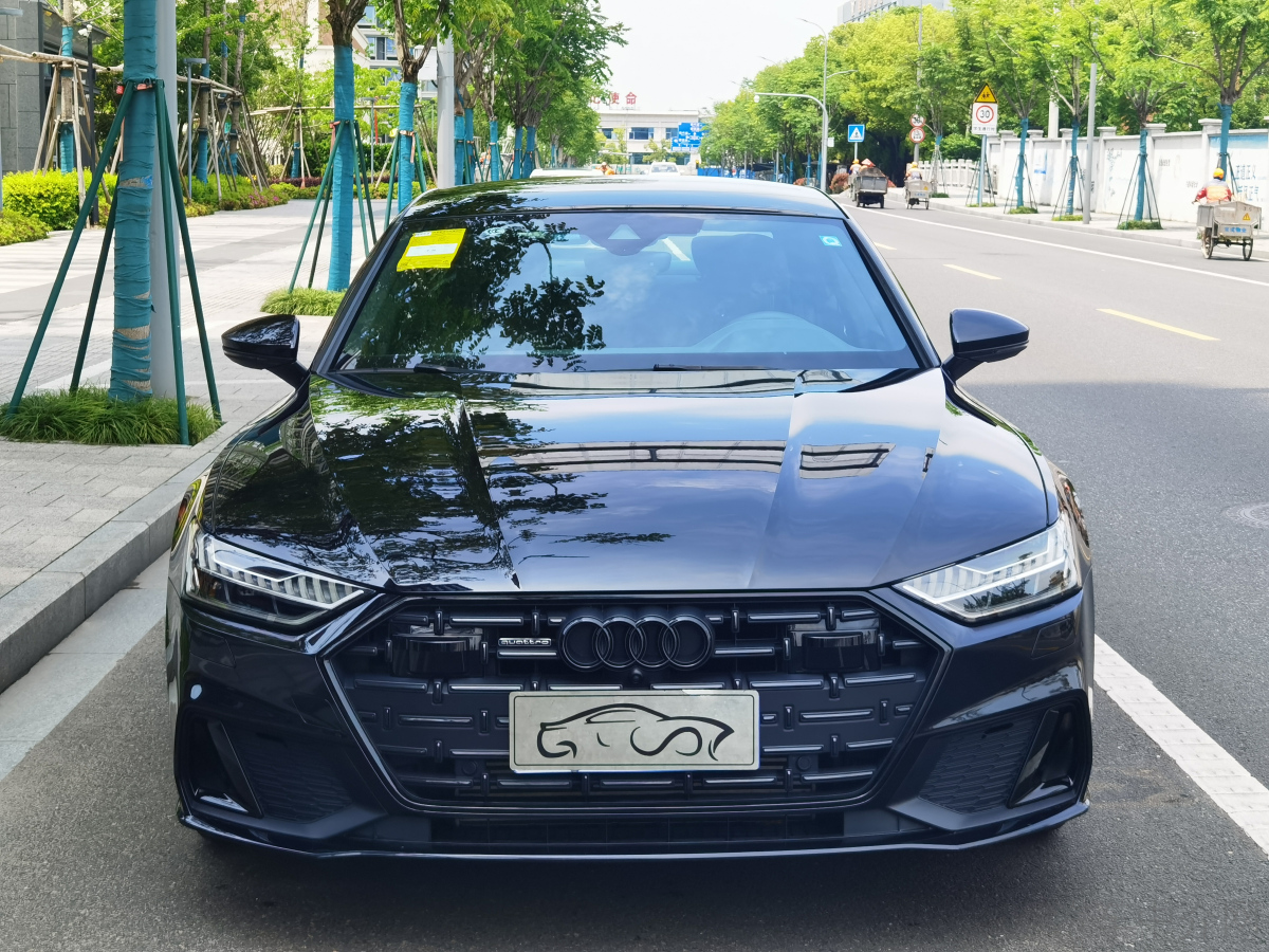 奥迪A7掀背 [进口] 2023款 2.0T 自动 豪华型价格0万 