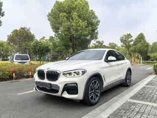 宝马X4 30i 2.0T 自动 M运动套装 