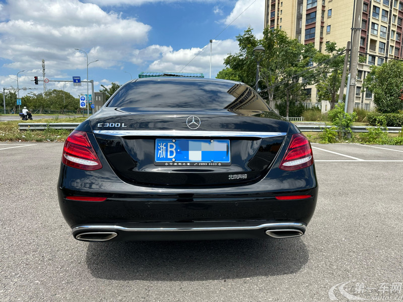 奔驰E级 E300L 2018款 2.0T 自动 汽油 豪华型 (国Ⅴ) 