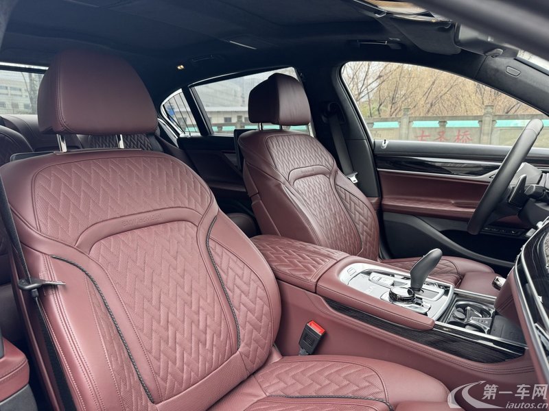 宝马7系 M760Li [进口] 2019款 6.6T 自动 汽油 运动套装 