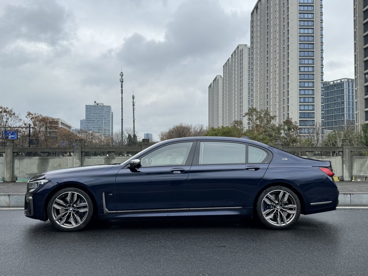 宝马7系 M760Li [进口] 2019款 6.6T 自动 汽油 运动套装价格0万 