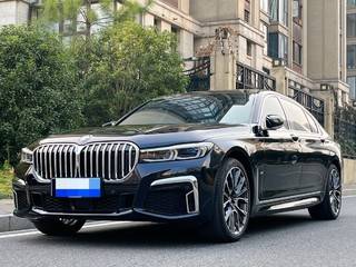 宝马7系 740Li 3.0T 自动 行政型M运动套装 