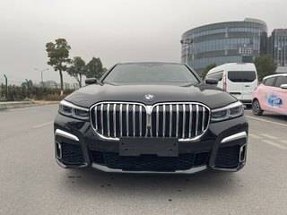 宝马7系 740Li 3.0T 自动 尊享型M运动套装 