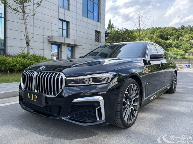 宝马7系 740Li [进口] 2022款 3.0T 自动 汽油 尊享型M运动套装 