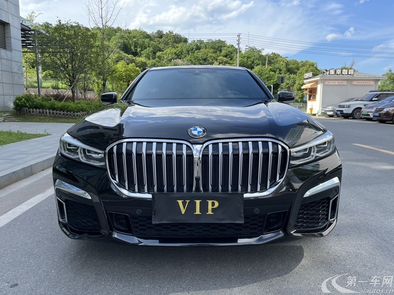 宝马7系 740Li [进口] 2022款 3.0T 自动 汽油 尊享型M运动套装 