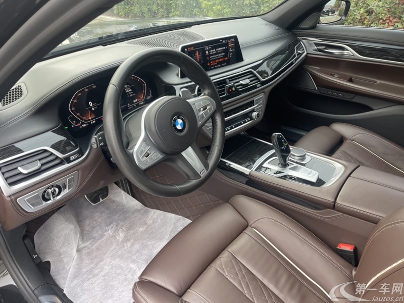 宝马7系 740Li [进口] 2019款 3.0T 自动 汽油 领先型M运动套装 