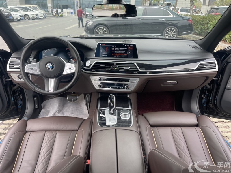 宝马7系 740Li [进口] 2019款 3.0T 自动 汽油 领先型M运动套装 