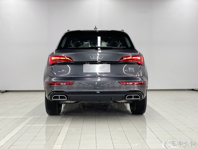 奥迪Q5L 45TFSI 2024款 2.0T 自动 豪华动感型 (国Ⅵ) 