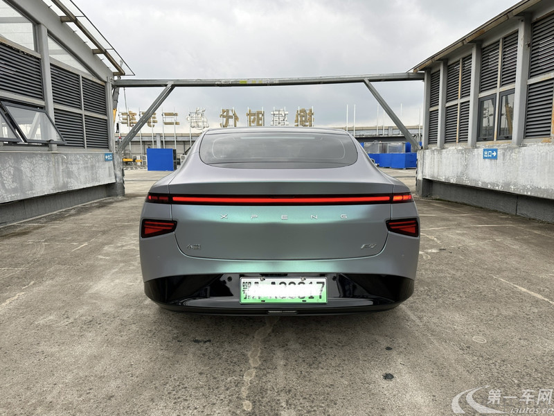 小鹏P7 2022款 自动 480N+ 纯电动 